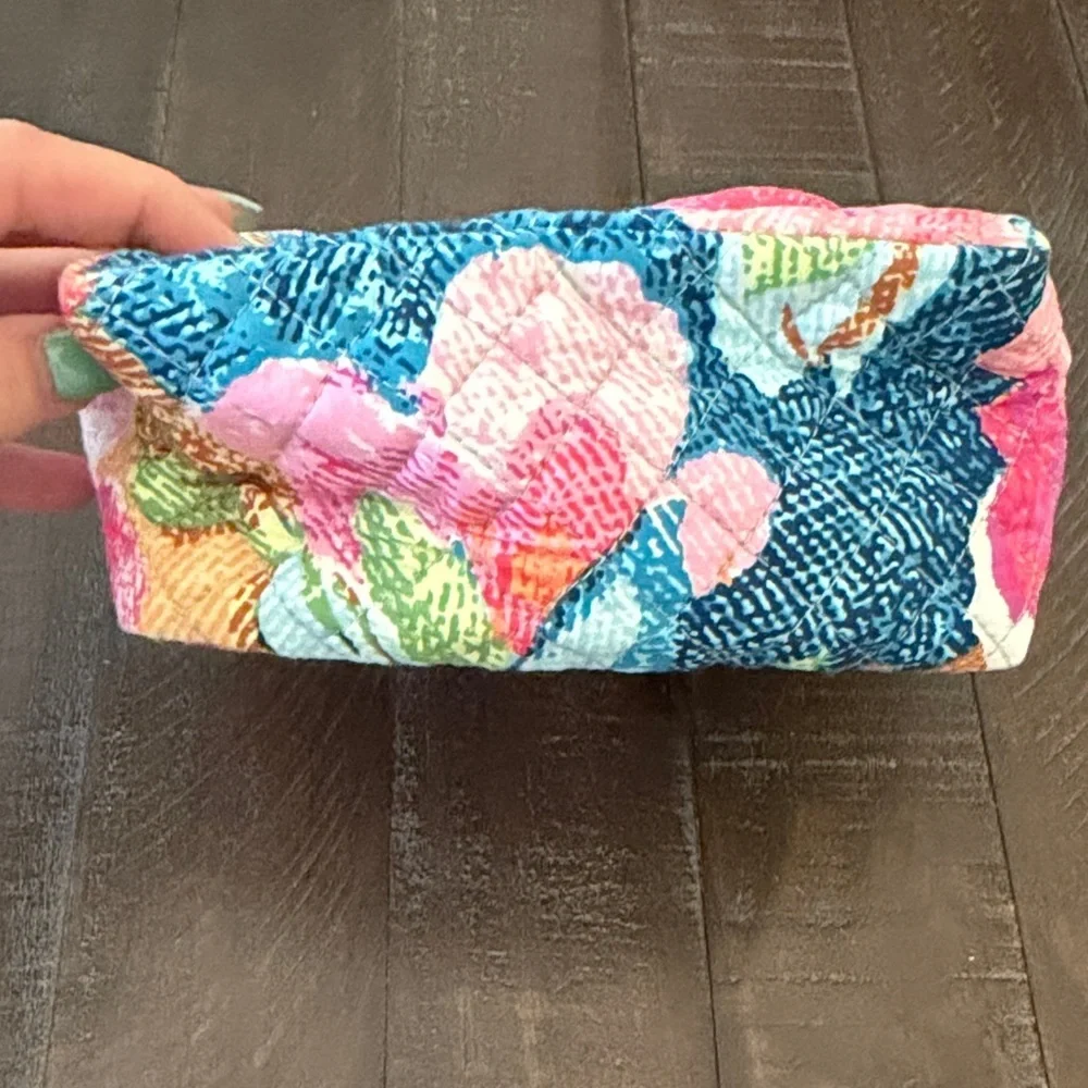 Vera Bradley Blue and Pink Floral Quilted Bag-NWOT